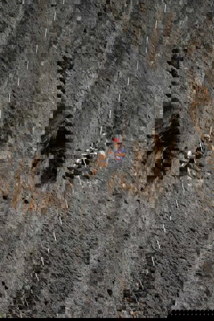 /Abseiling-Rock-Climbing-Curacao-3.jpg